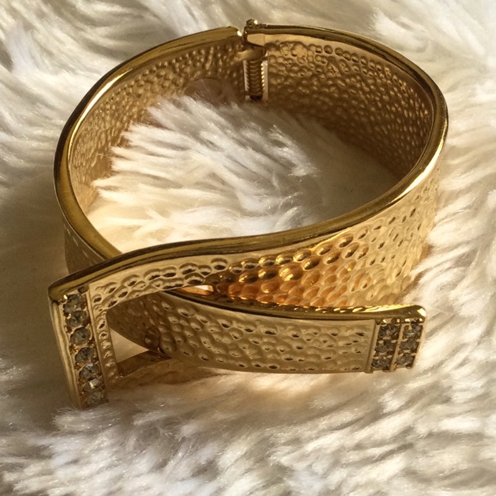 Kenneth J Lane Hinged Crystal Bracelet